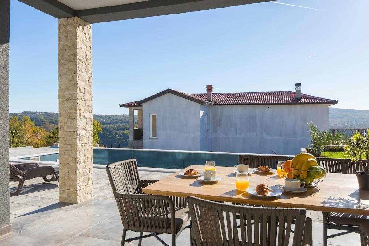 Villa Megi Quiet Village Near Labin Raša Dış mekan fotoğraf